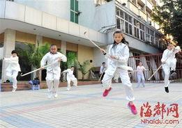 腾空而起的少年,青春梦想的翱翔之旅