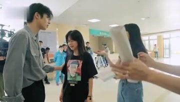 吃瓜娱乐频道下载安装,下载安装，畅享海量娱乐资讯一网打尽